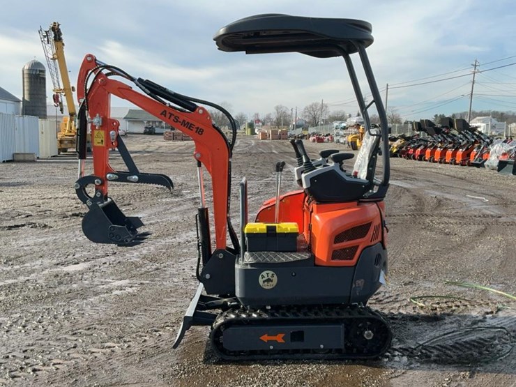 #1214-•-unused,-landhero,-me18-mini-excavator,-ldh-me18-zw-image-2