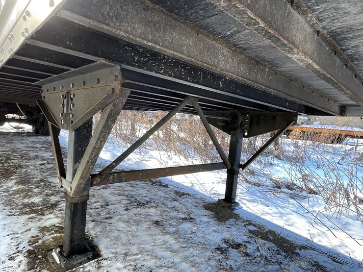 2022-stoughton-trailer-image-12