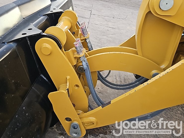 caterpillar-910-image-15