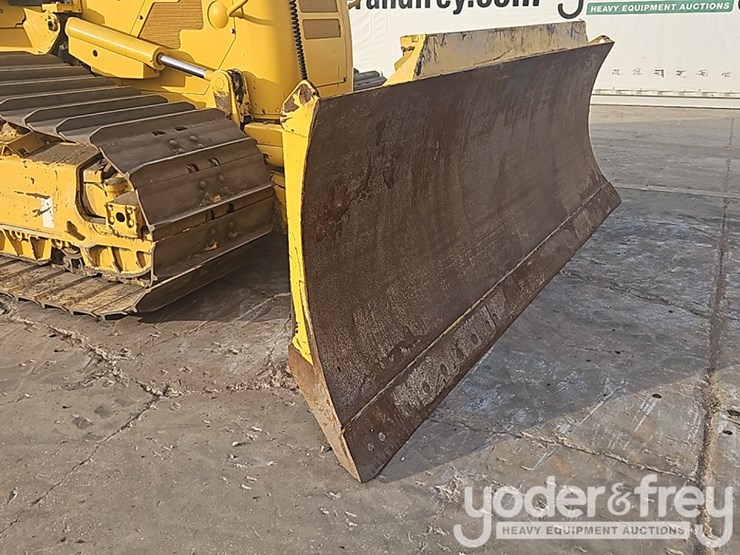 2023-komatsu-d61px-24-image-9