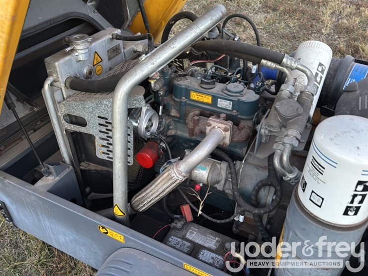 2018-atlas-copco-110-cfm-image-12