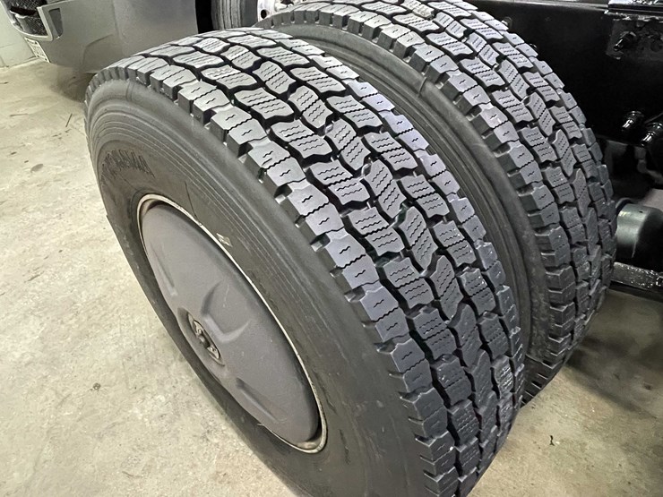 #6223-•-2022-freightliner-cascadia-semi-truck-(title-in-delay)-image-41