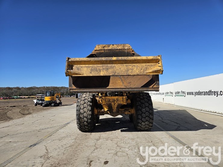 2021-volvo-a40g-image-20