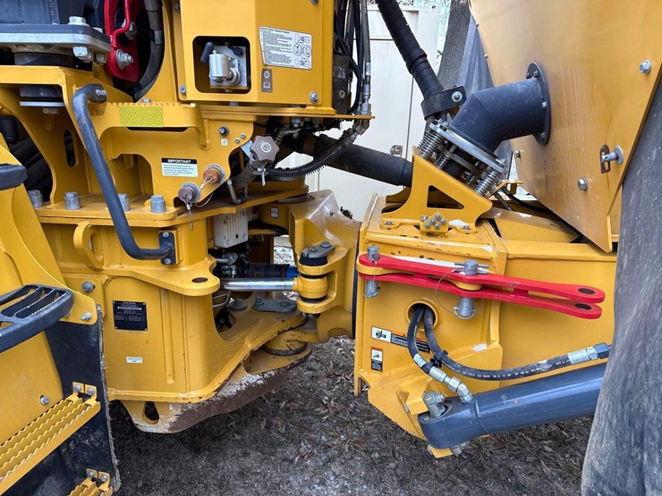 2024-deere-260p-image-6