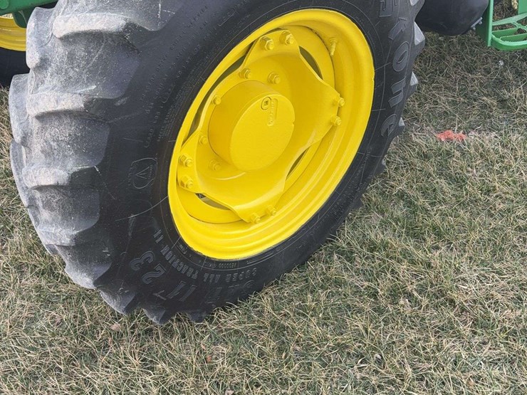 john-deere-6215-image-5