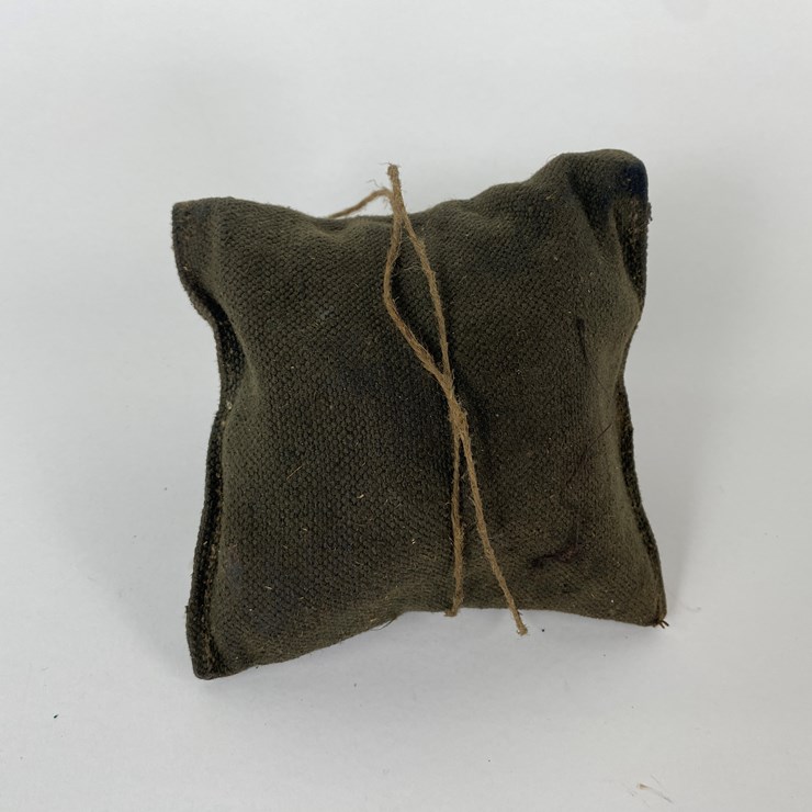 #67 • #5194 • Russan WWI Mosin Clean Kit 1891 Brass Oiler