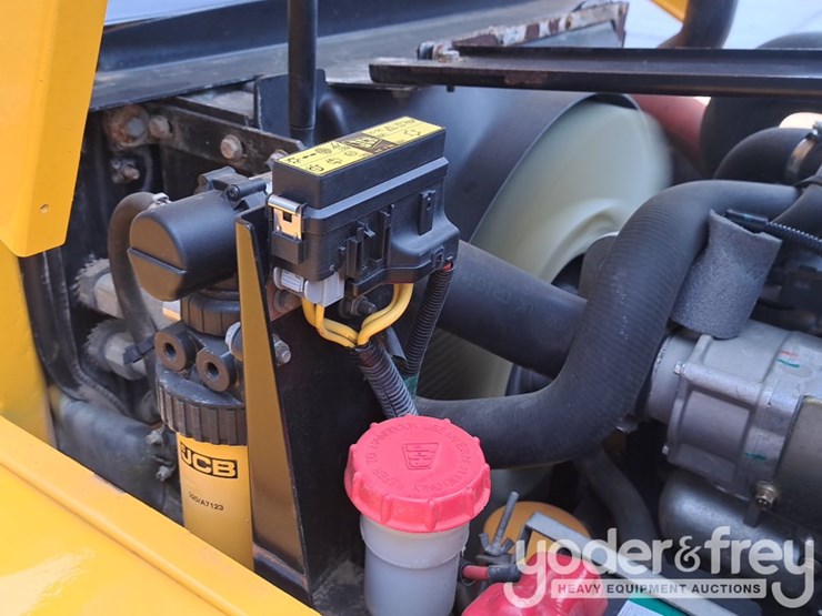 2019-jcb-940-image-22