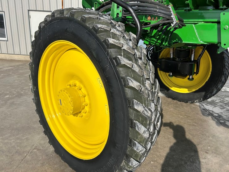 2015-john-deere-r4030-image-78