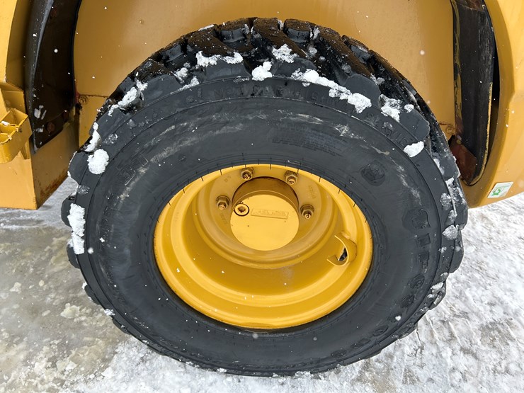 caterpillar-903d-image-80