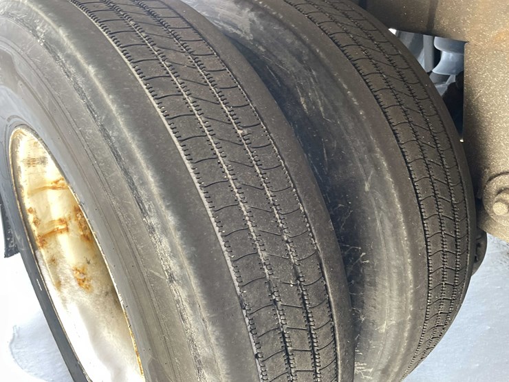 2012-utility-reefer-image-21