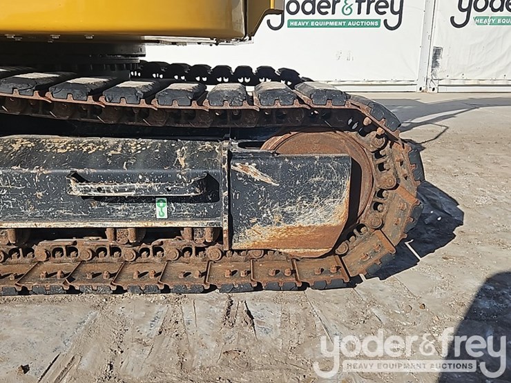 2022-caterpillar-315-gc-image-12