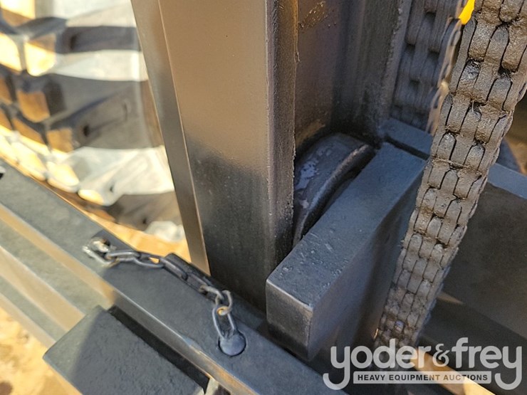 2015-jcb-926-image-30