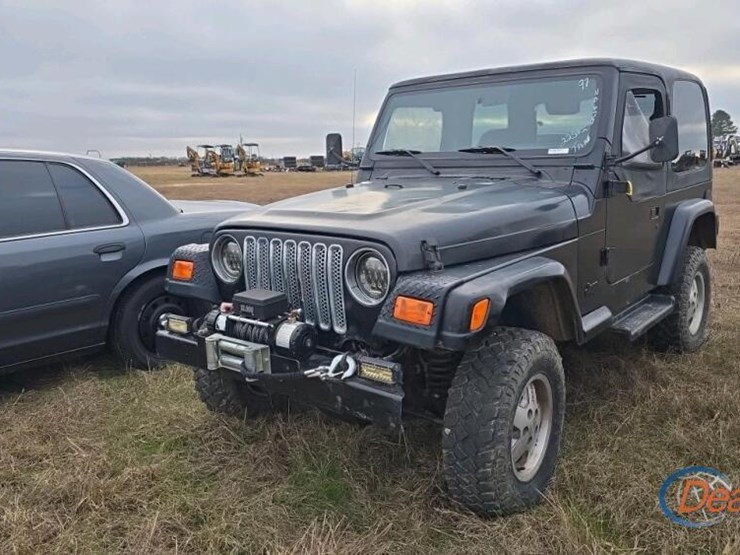 1997-jeep-wranger-4wd,-s/n-1j4fy29p0vp543954:-4-cyl-gas-eng.,-hard-top,-bikini-top,-13000-lb.-winch-image-28
