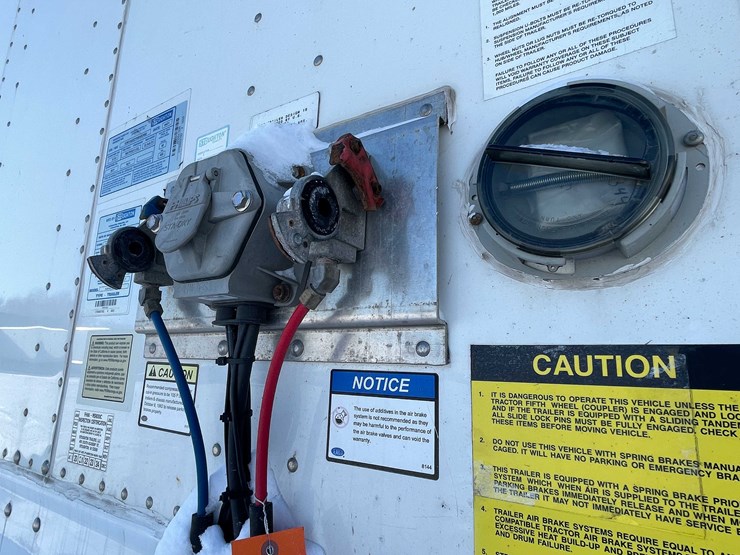 2022-stoughton-trailer-image-10