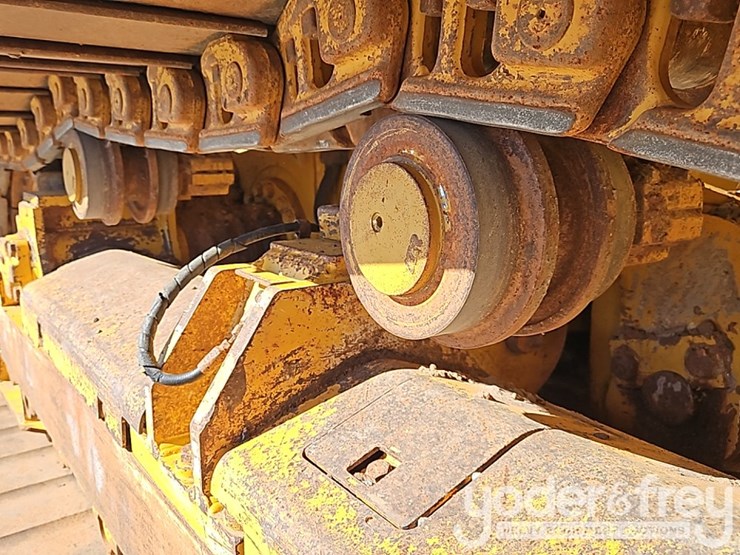 2018-deere-700k-lgp-image-11