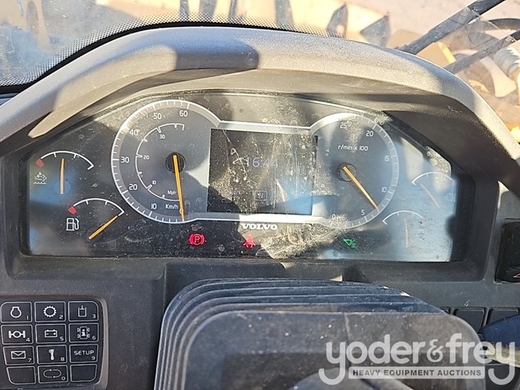 2019-volvo-l70h-image-37