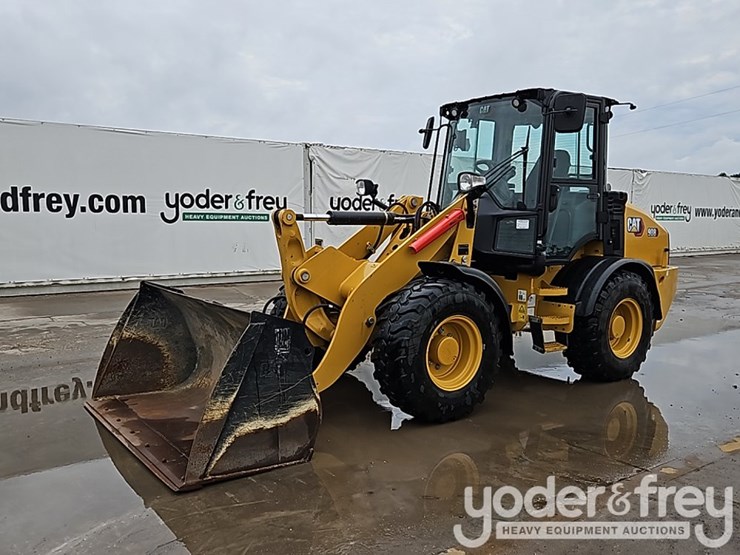 2023-caterpillar-908-image-1