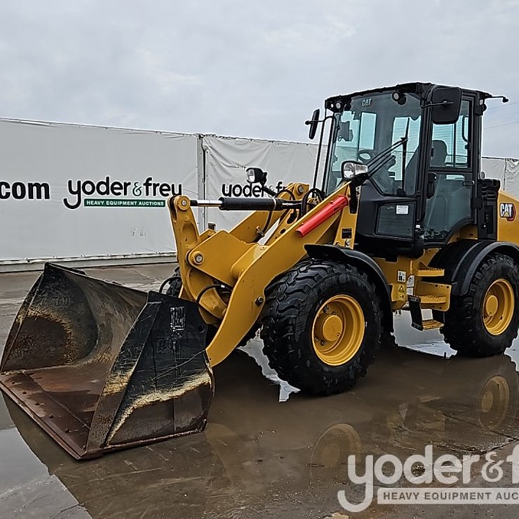 2023 CATERPILLAR 908