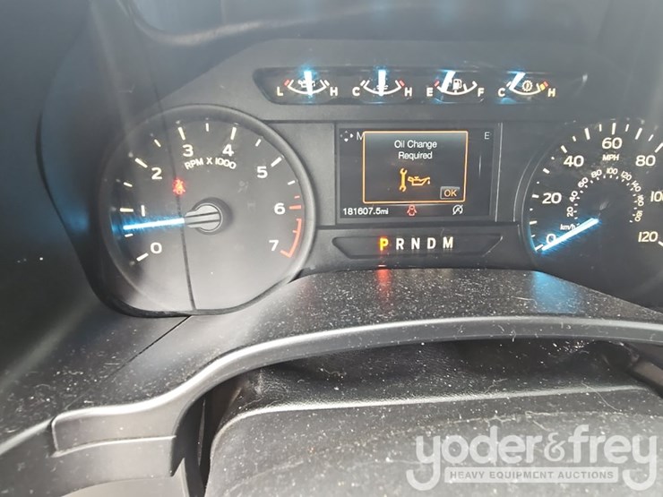 2020-ford-f150-image-27