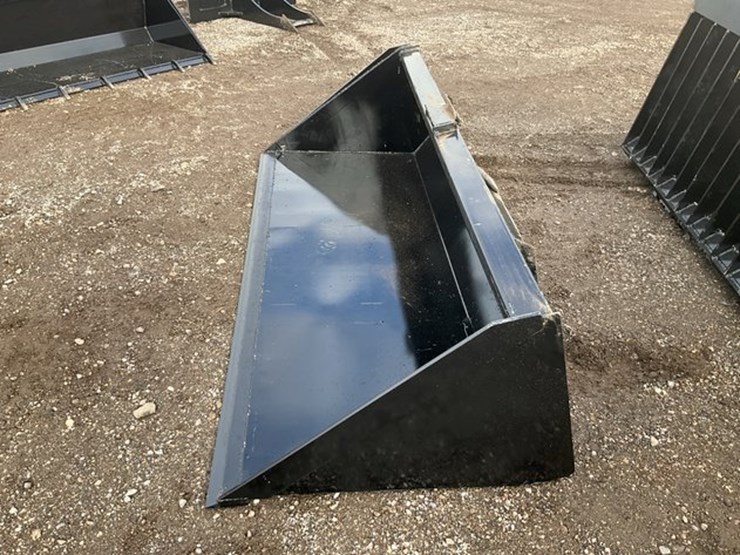 #1370-•-unused-kc-78"in-bucket-with-single-blade-image-2