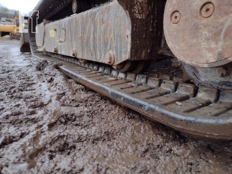 2014-bobcat-e35-image-31