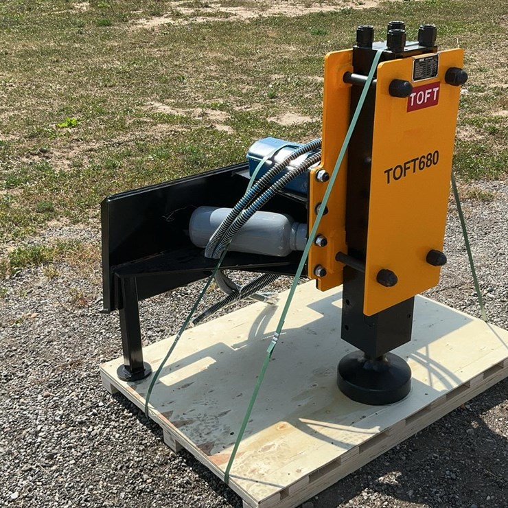 2025 NEW HOLLAND L213