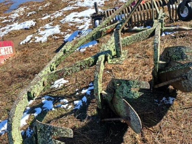 3-row-breaking-plow-image-3