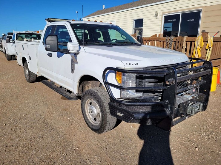 2017-ford-f350-image-3