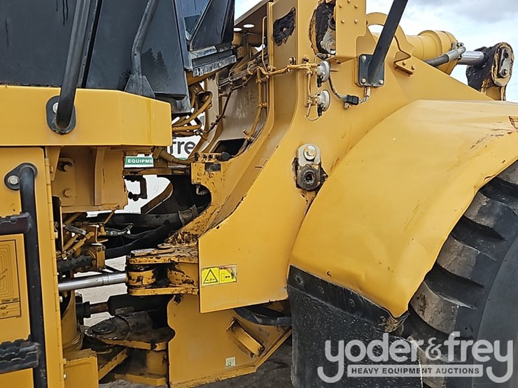 2011-caterpillar-972h-image-9