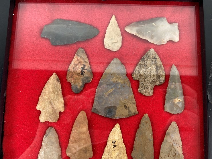 #90-•-#5155-•-(16)-framed-native-american-artifacts-image-3