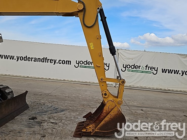 2019-caterpillar-311-flrr-image-16