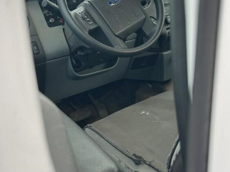 2015-ford-f250-image-13