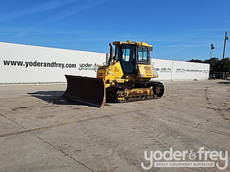 2021-komatsu-d51px-24-image-2