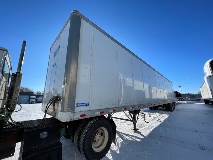 2019-stoughton-trailer-image-2