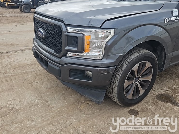 2020-ford-f150-image-11