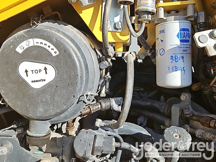 2021-komatsu-d51pxi-24-image-15