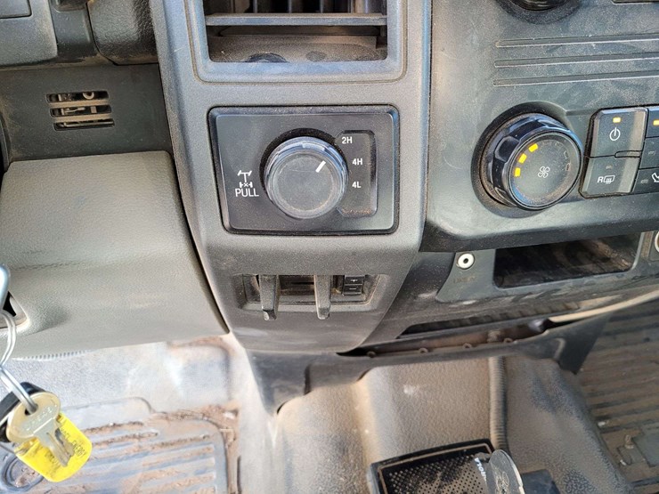 2018-ford-f350-image-15