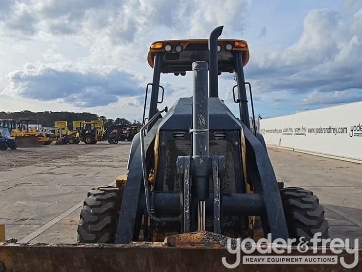 2017-deere-310sl-image-20