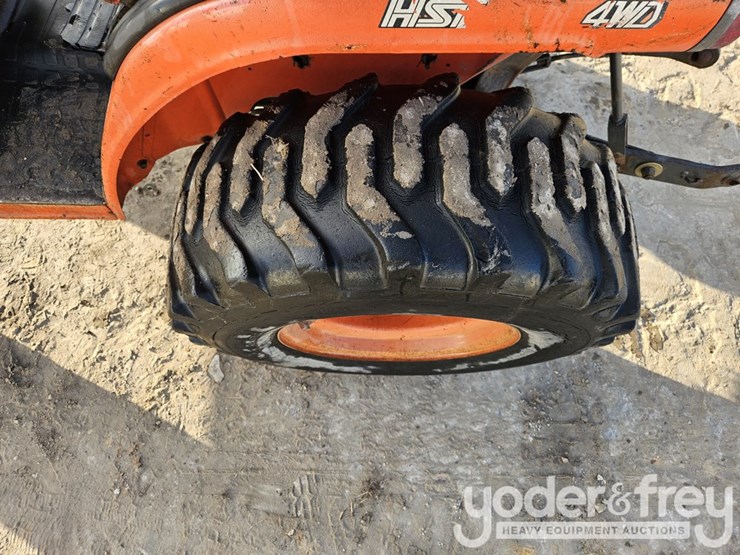 2006-kubota-b7510hsd-image-15