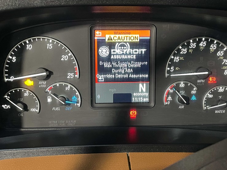 #6223-•-2022-freightliner-cascadia-semi-truck-(title-in-delay)-image-71