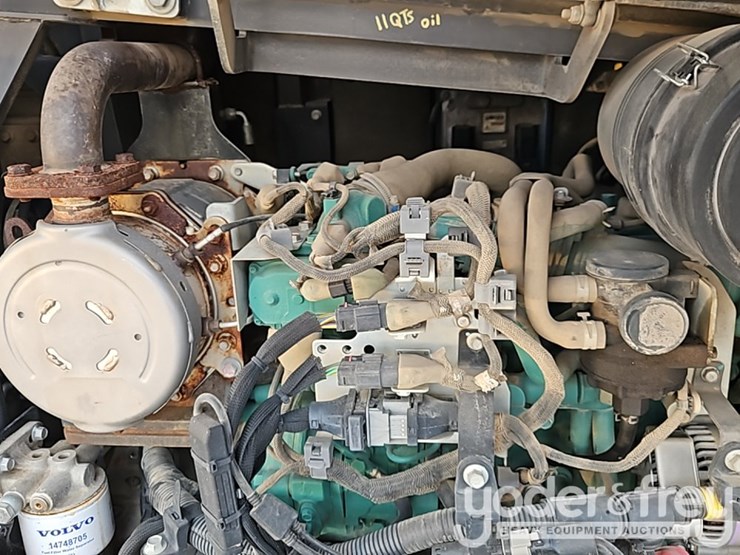 2020-volvo-ecr88d-image-31