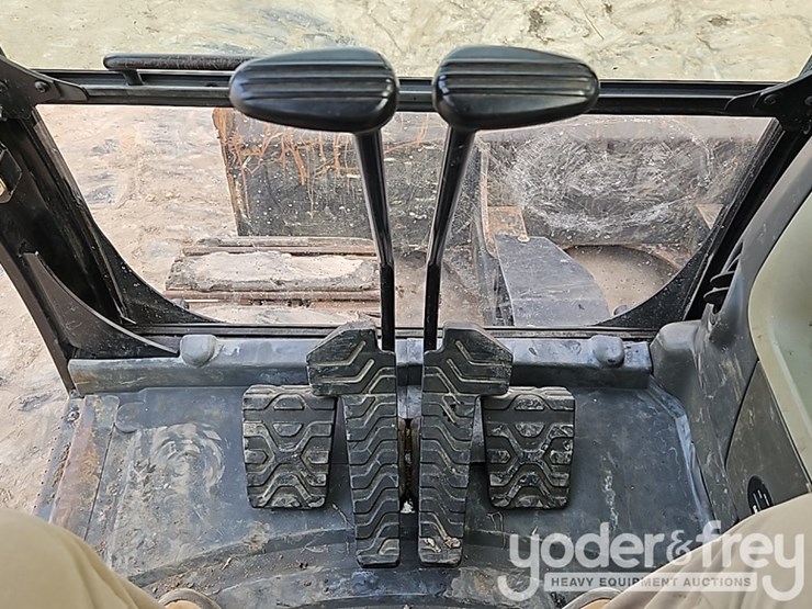 2019-caterpillar-311-flrr-image-41