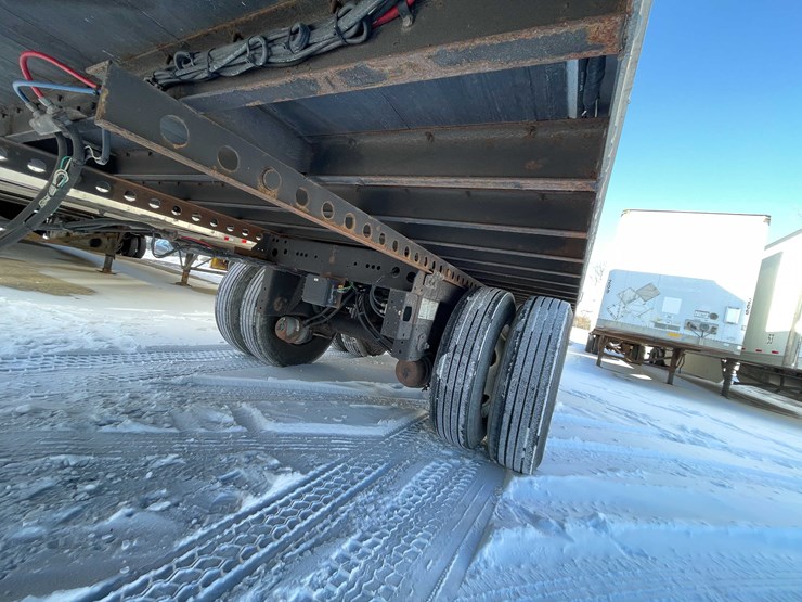 2022-stoughton-trailer-image-13