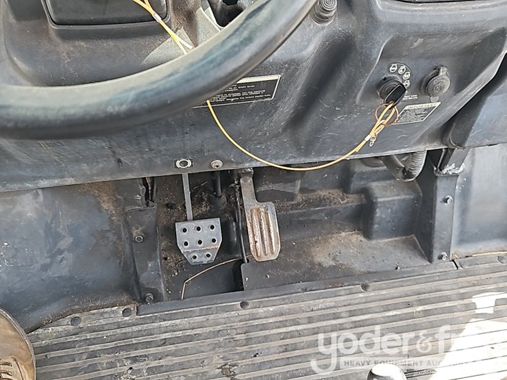 2014-kubota-rtv-x900-image-22