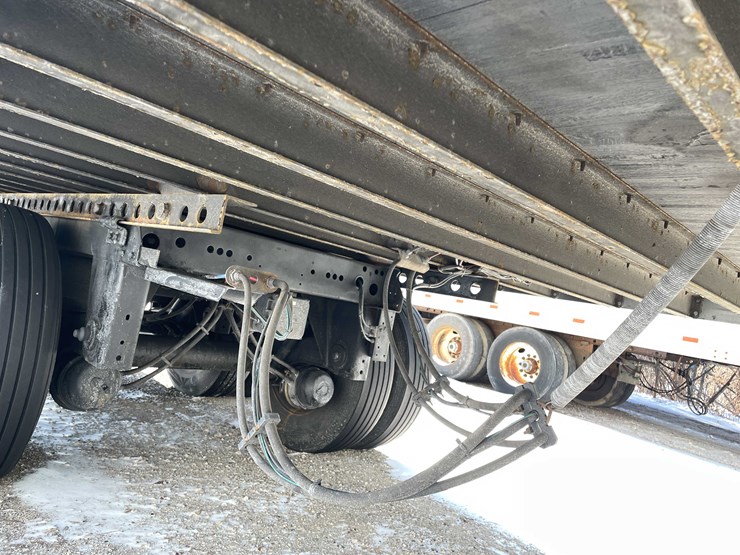 2022-stoughton-trailer-image-18