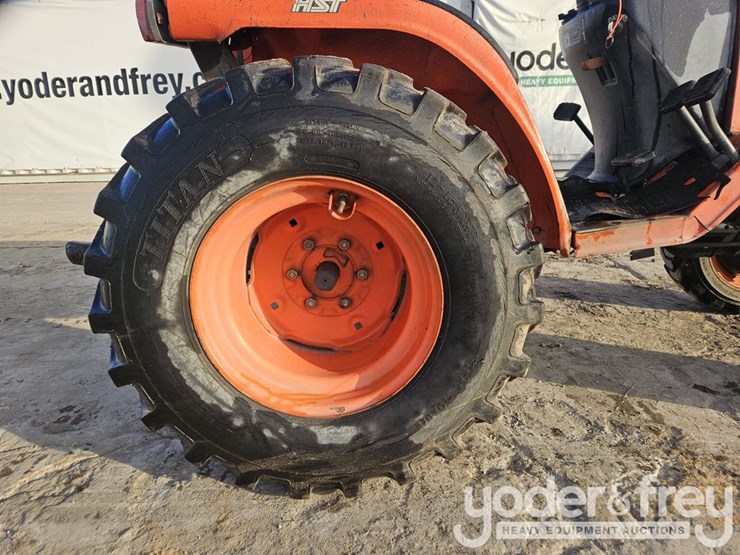 2006-kubota-b7510hsd-image-8