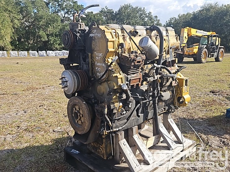 caterpillar-c15-image-2