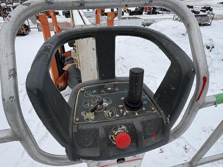 2008-jlg-t500j-image-4