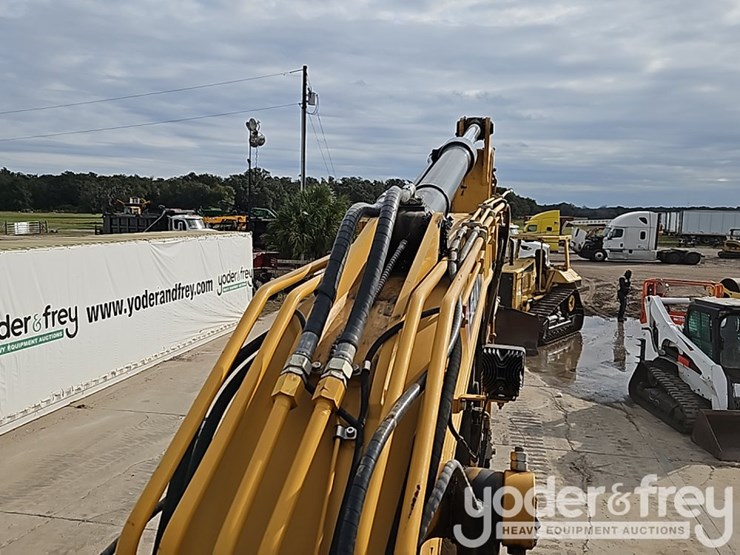 2023-sany-sy135c-image-30