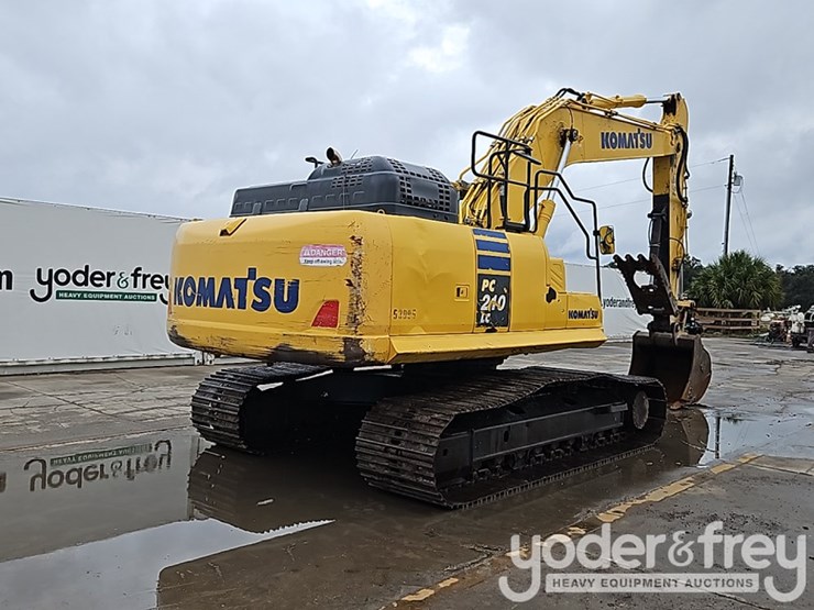 2021-komatsu-pc210-lc-11-image-5